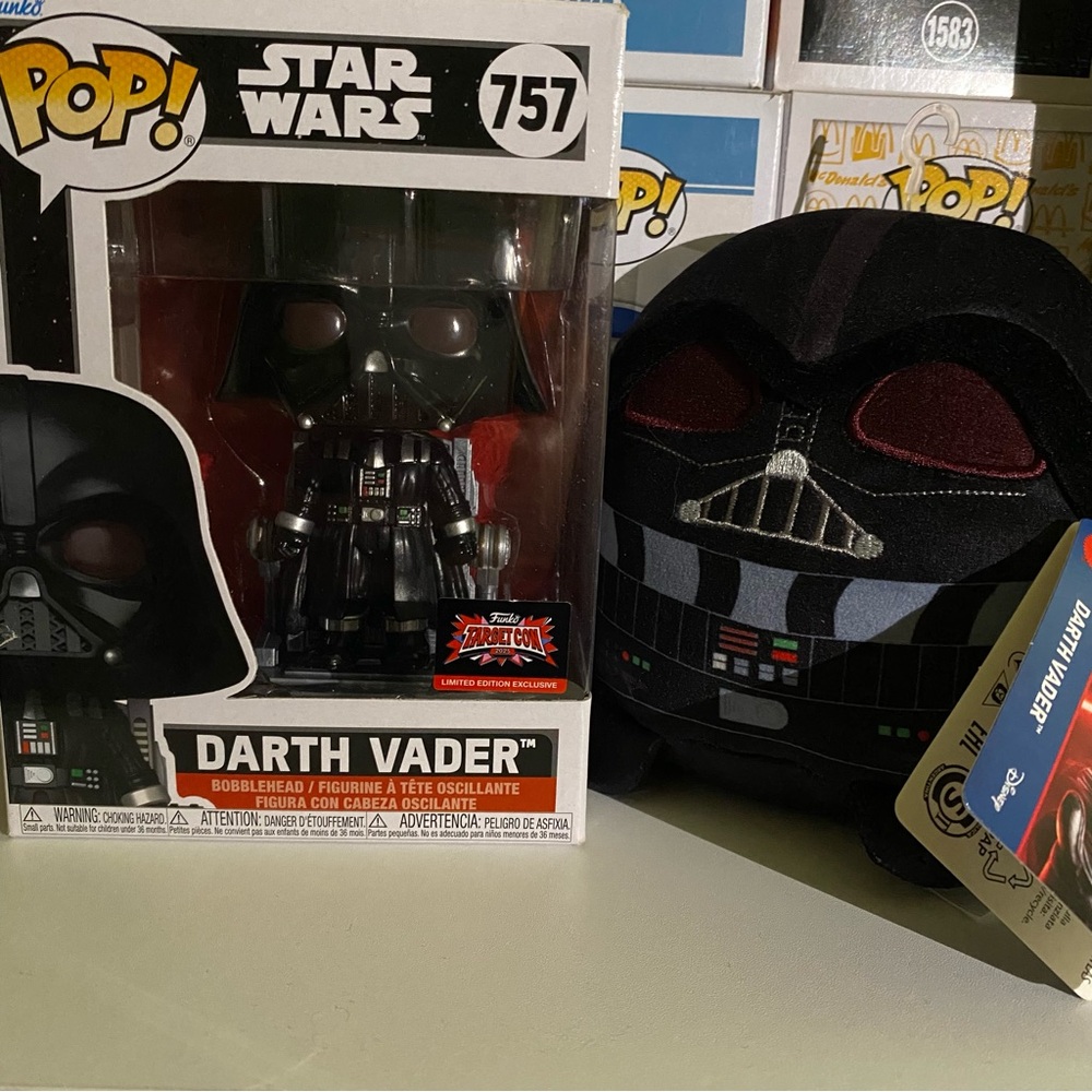 Star Wars Darth Vader Funko & Plush Bundle